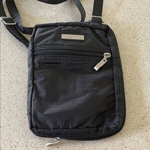 Baggallini Black Messenger Bag